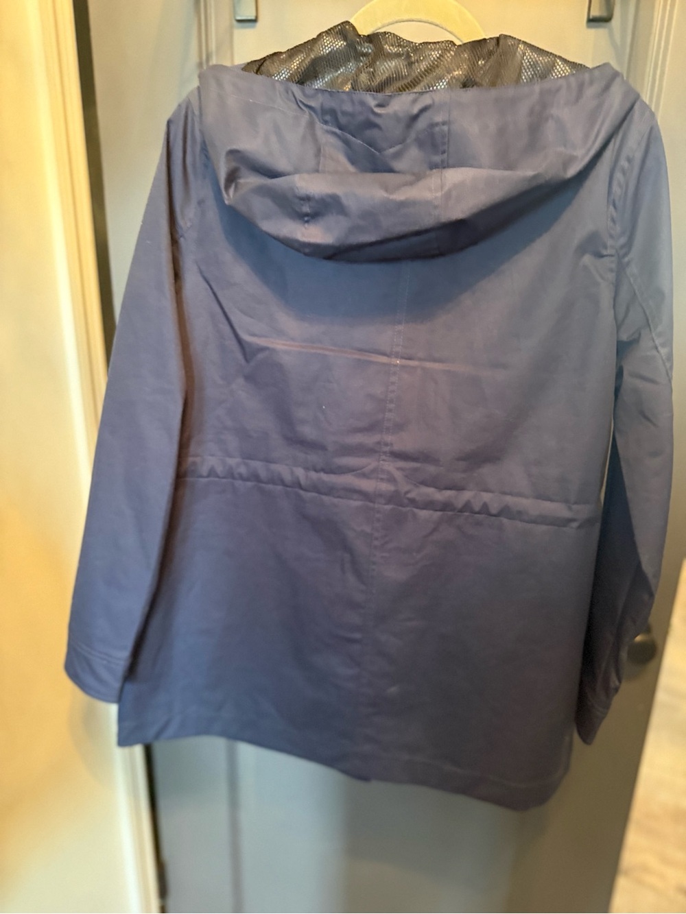Hunter Navy Hooded Waterproof Women's Raincoat - Picture 5 of 7